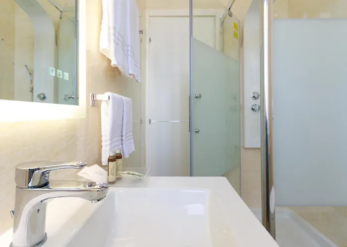 Bed & Breakfast Aurora 4*
