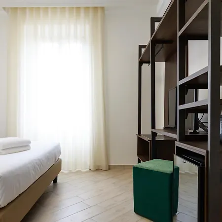 Nocleg ze śniadaniem Aurora 4*